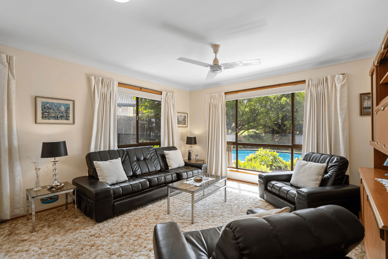 5 Numidia Street, CURRUMBIN WATERS, QLD 4223