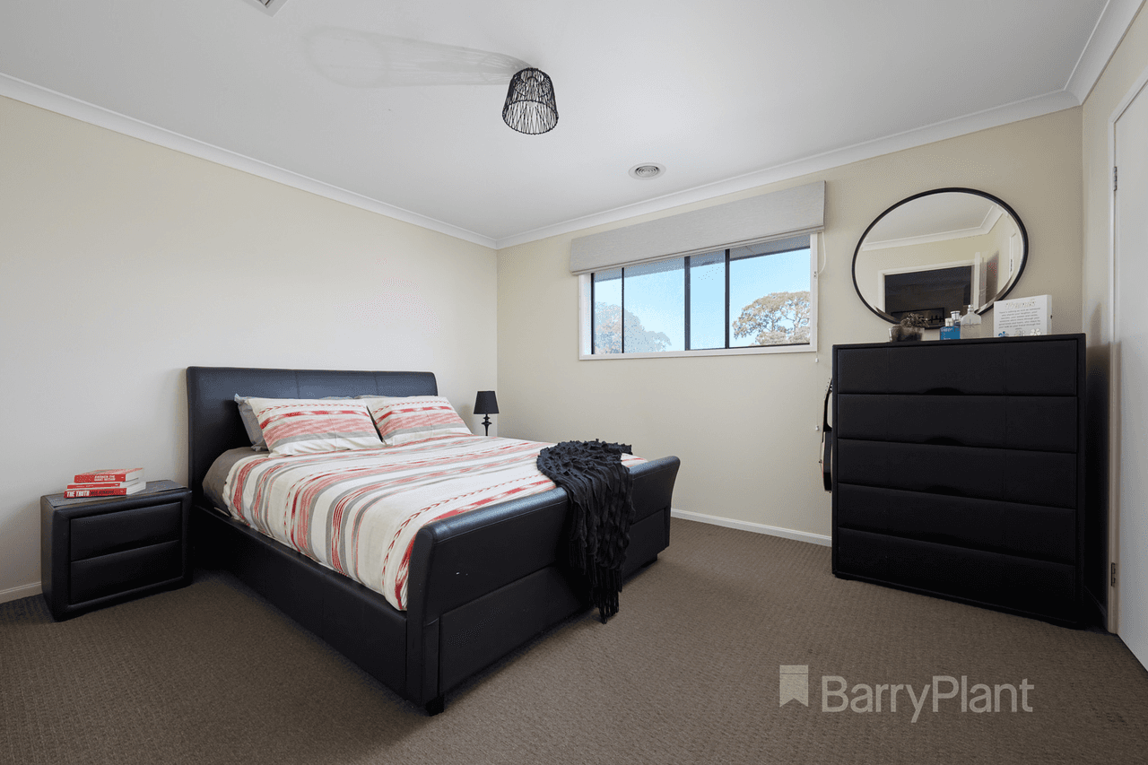 219 Sandhurst Boulevard, Sandhurst, VIC 3977