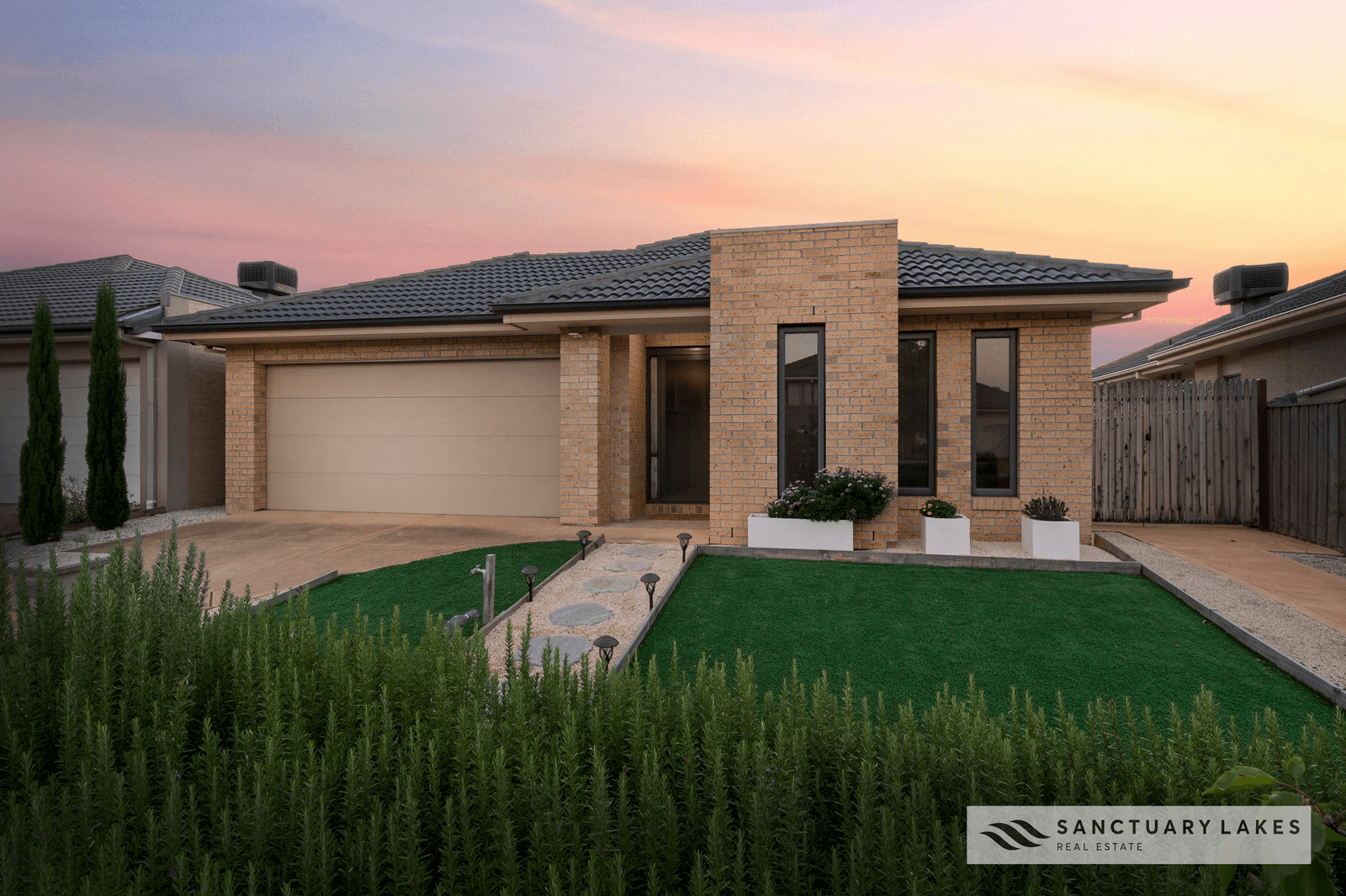 30 The Esplanade, SANCTUARY LAKES, VIC 3030