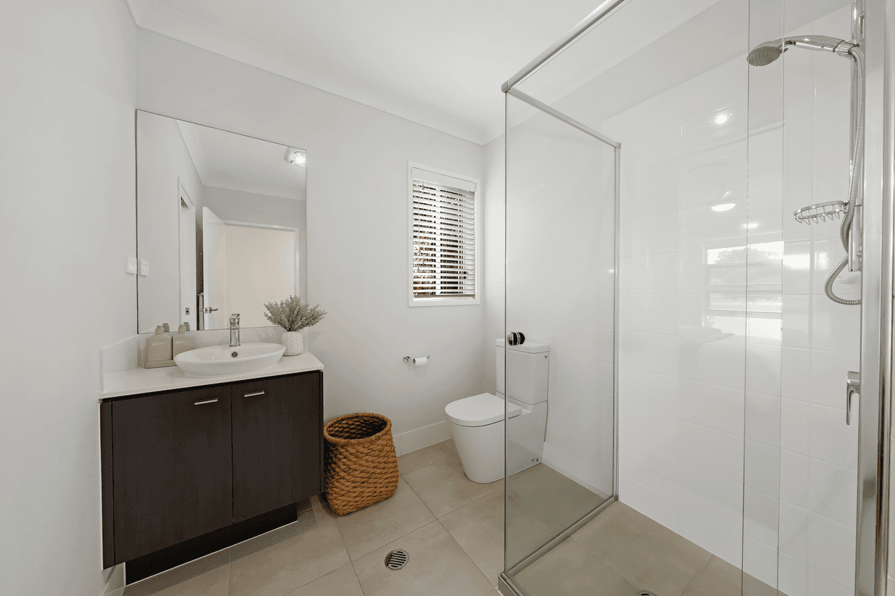 73 Capella Drive, Redland Bay, QLD 4165