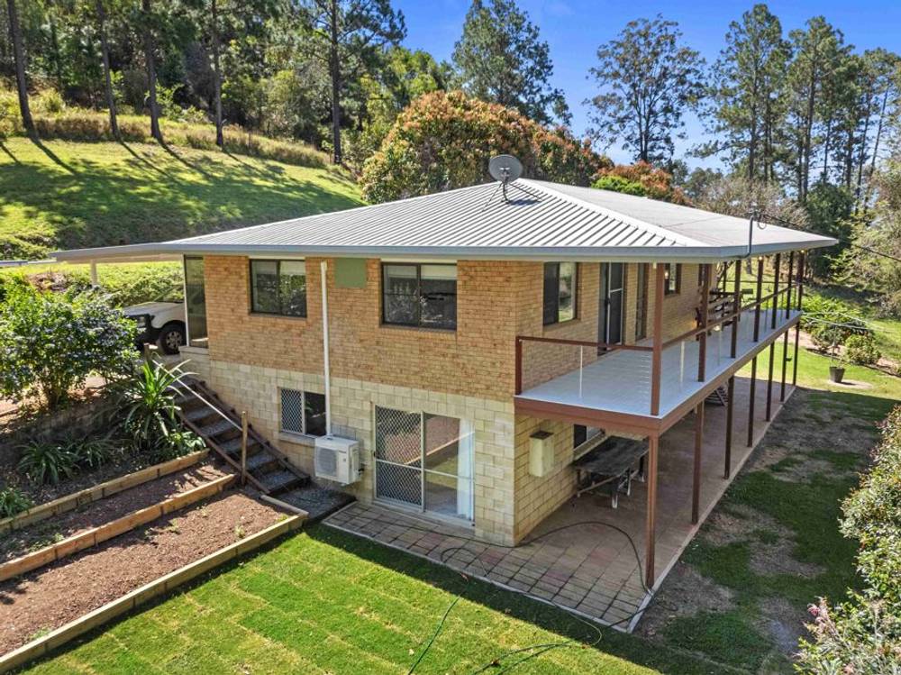 19 Pokela Road, GOOMBOORIAN, QLD 4570