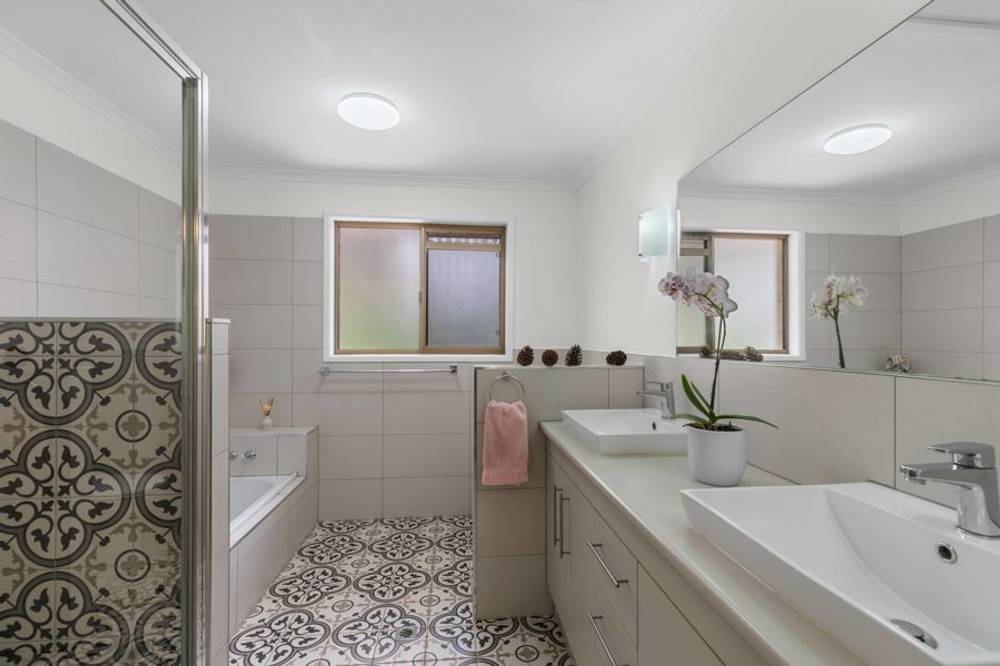 19 Pokela Road, GOOMBOORIAN, QLD 4570