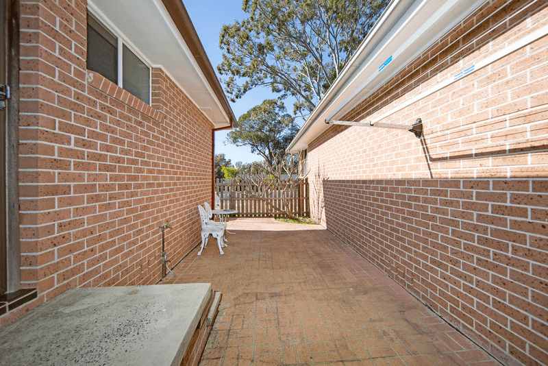 4/64 The Corso, GOROKAN, NSW 2263