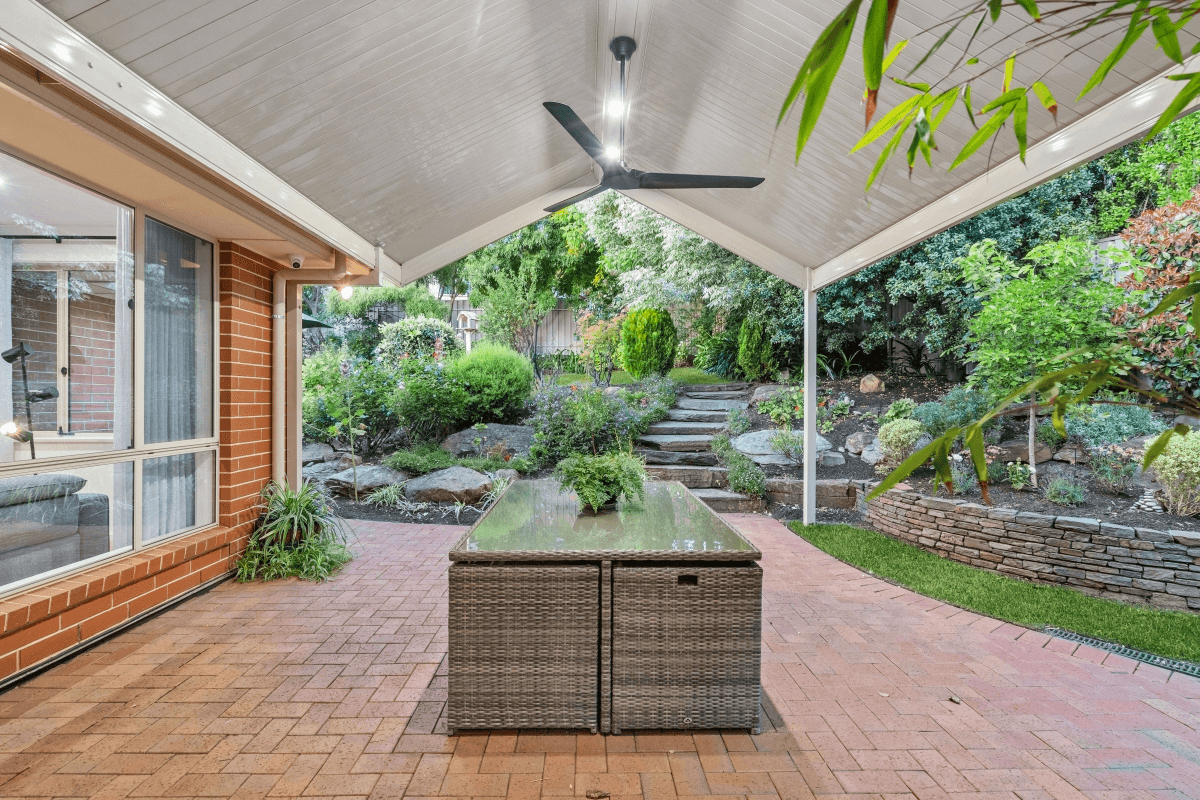 39 Sturt Approach, FLAGSTAFF HILL, SA 5159