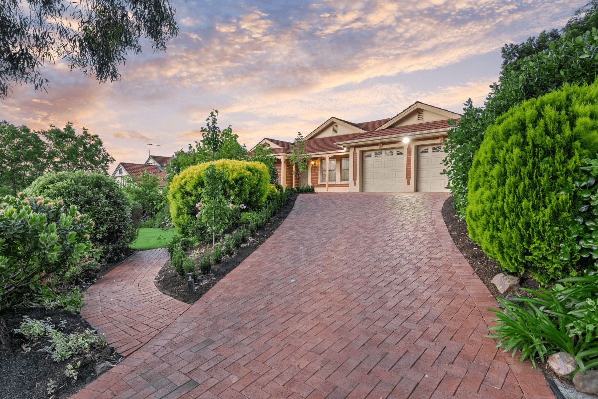 39 Sturt Approach, FLAGSTAFF HILL, SA 5159