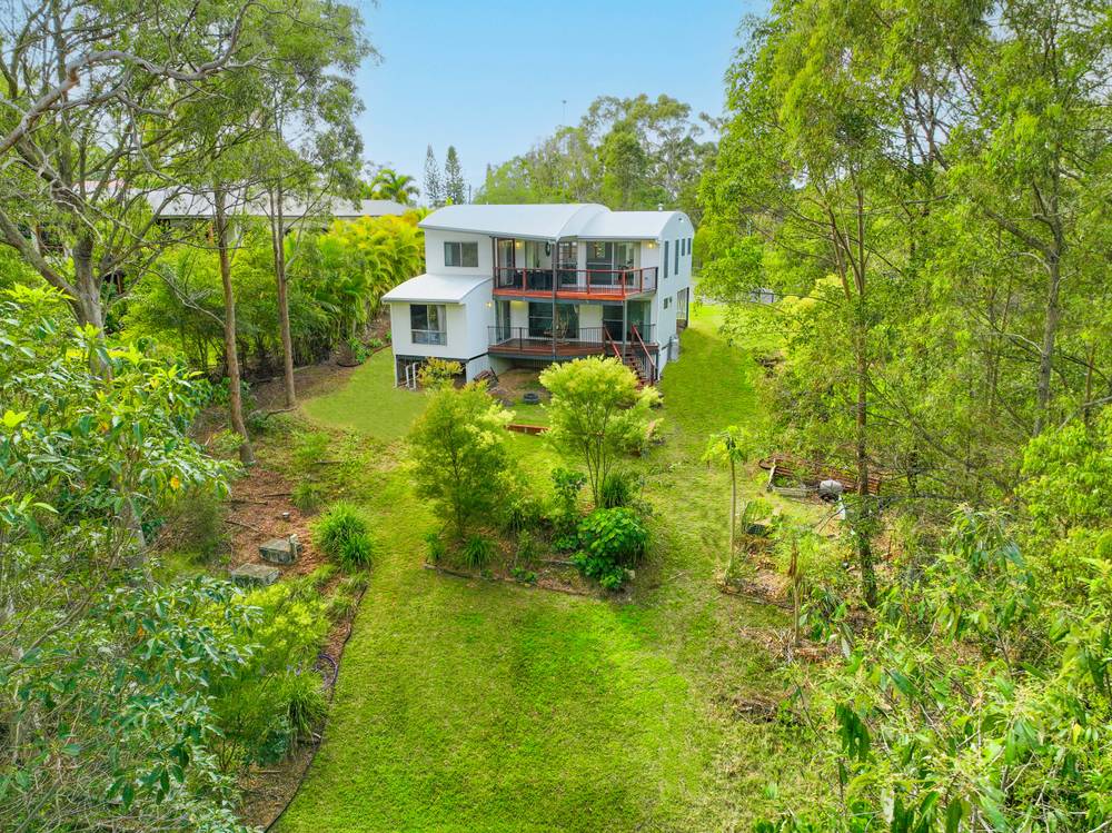 9 Carinya Court, PIMPAMA, QLD 4209