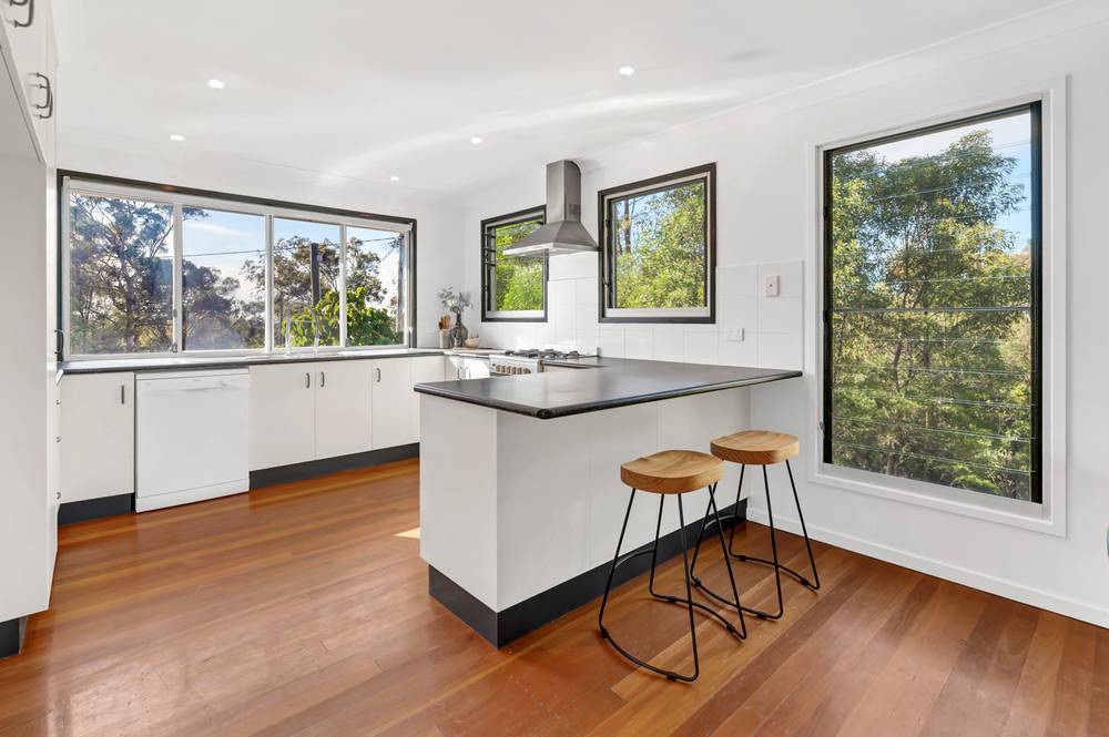 9 Carinya Court, PIMPAMA, QLD 4209