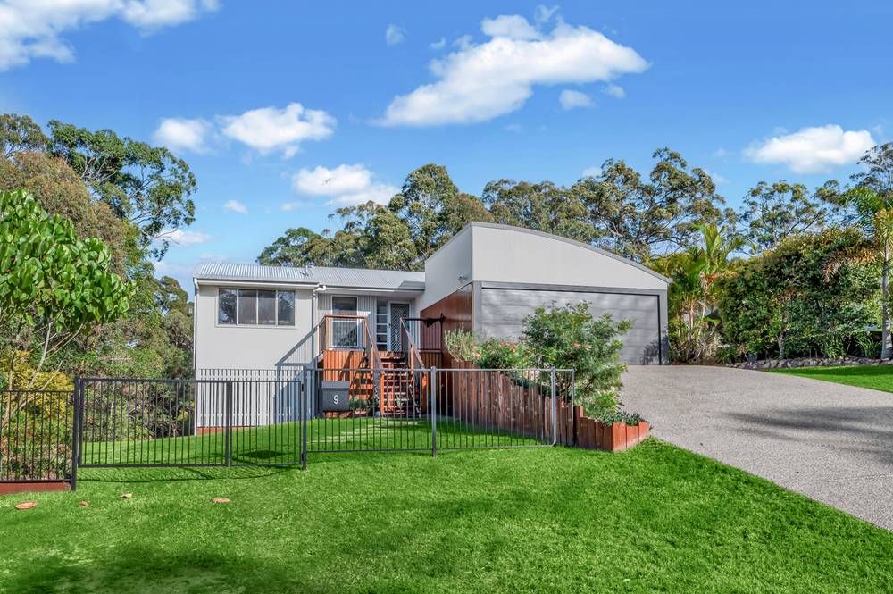 9 Carinya Court, PIMPAMA, QLD 4209