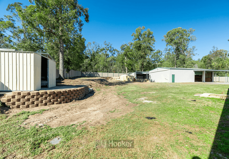 90-94 Bushman Drive, FLAGSTONE, QLD 4280