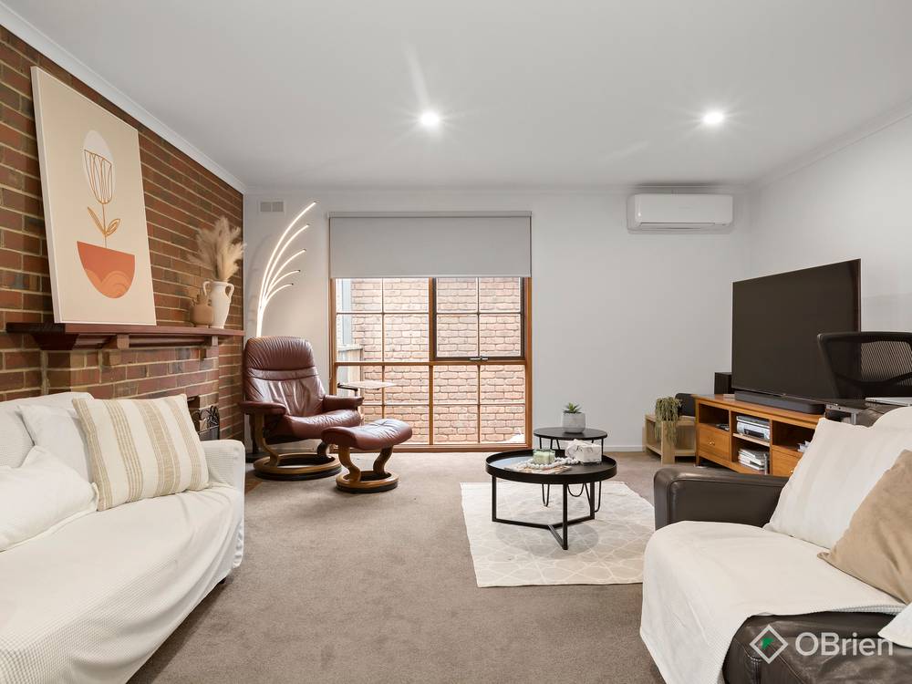 1/25 Carrington Street, Sydenham, VIC 3037