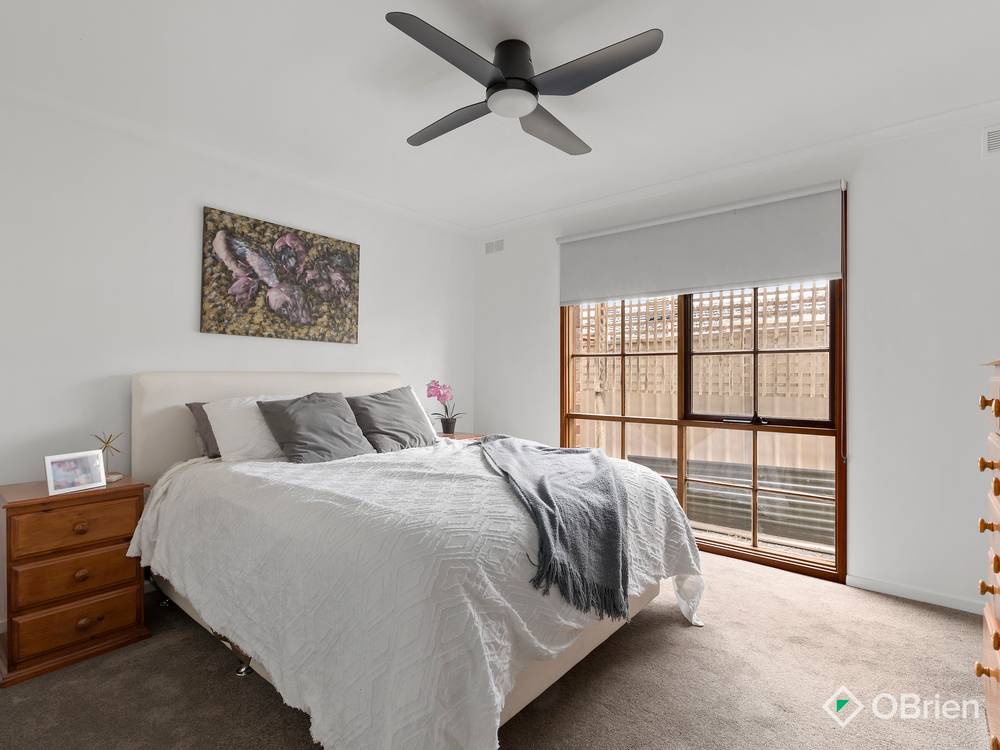 1/25 Carrington Street, Sydenham, VIC 3037