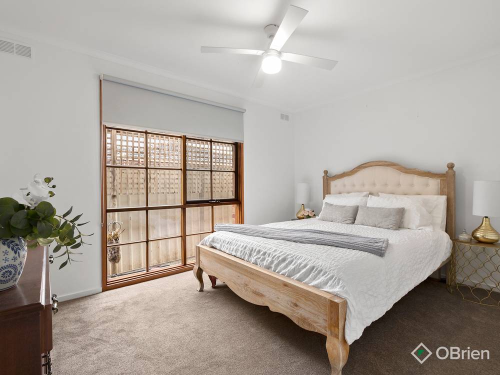1/25 Carrington Street, Sydenham, VIC 3037