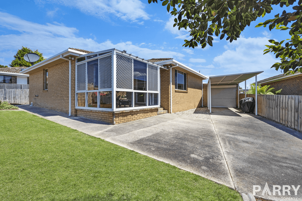 11 Leslie Grove, PROSPECT VALE, TAS 7250