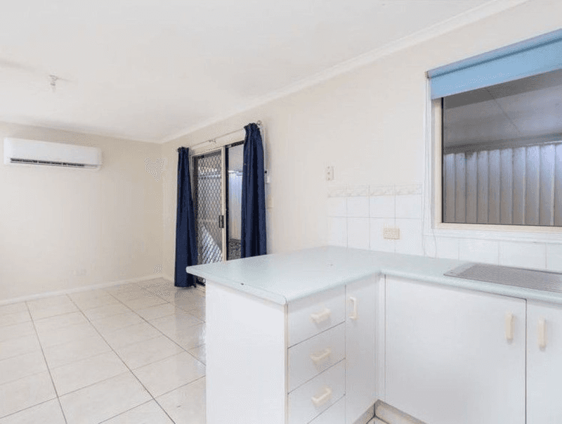 9 Jan Court, Bethania, QLD 4205