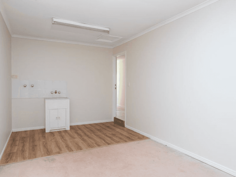 9 Jan Court, Bethania, QLD 4205