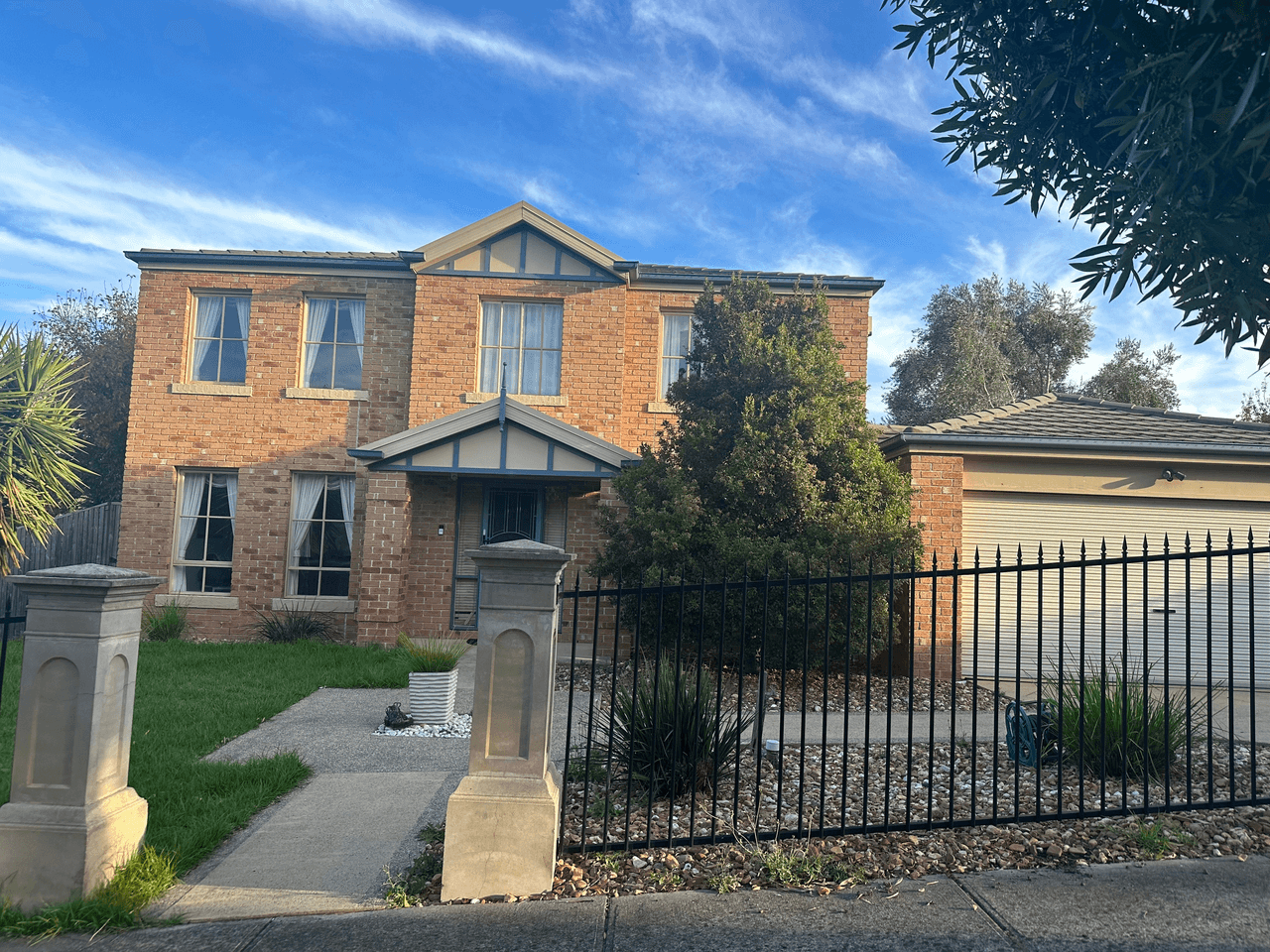 1 Castlehill Avenue, Greenvale, VIC 3059