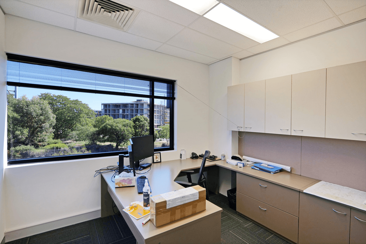 17/100 Railway Road, Daglish, WA 6008