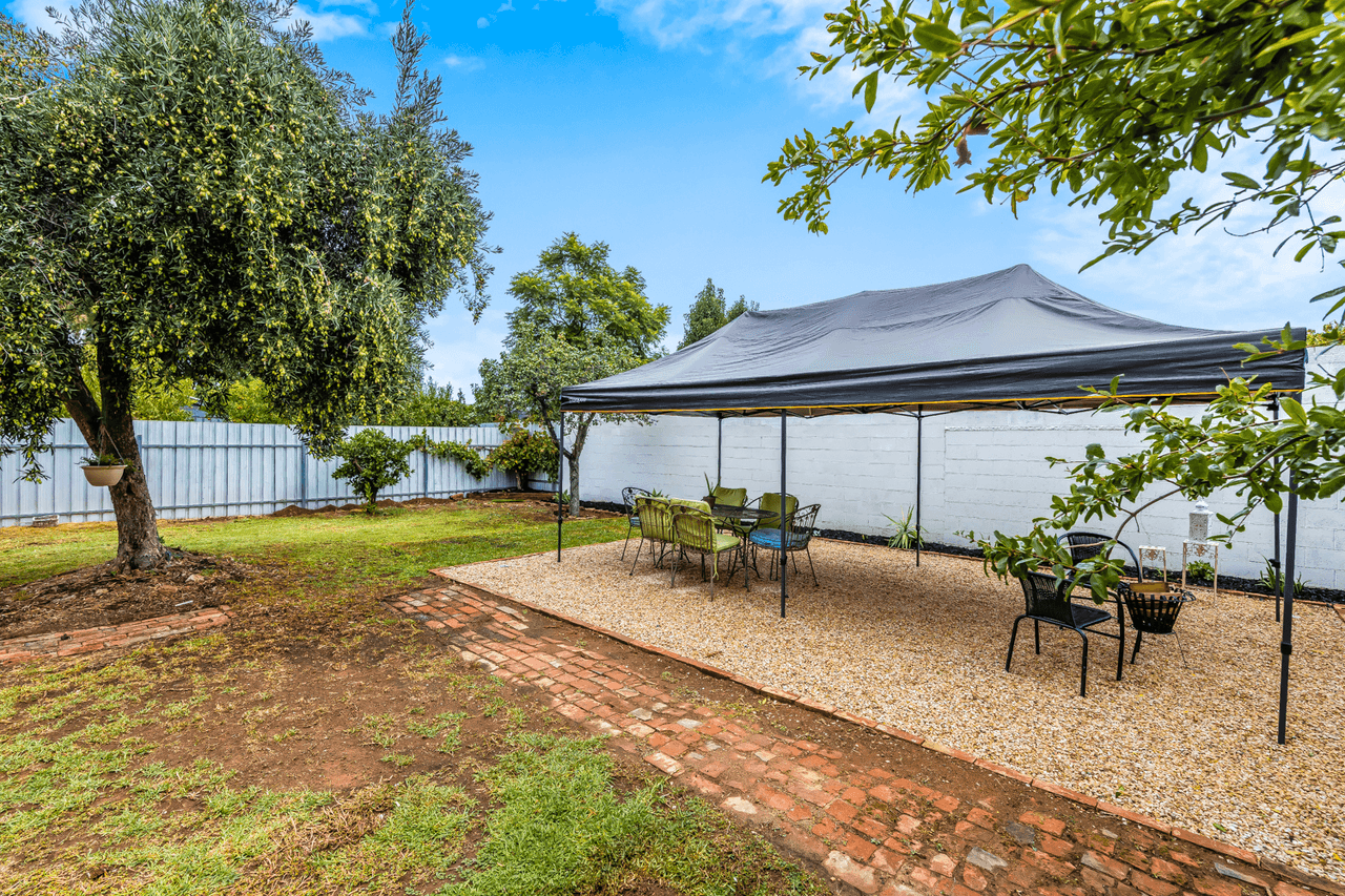 22 Captain Cook Avenue, FLINDERS PARK, SA 5025