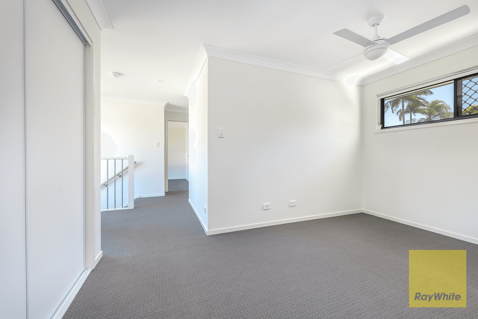 2/1 Mayjohn Avenue, CARRARA, QLD 4211