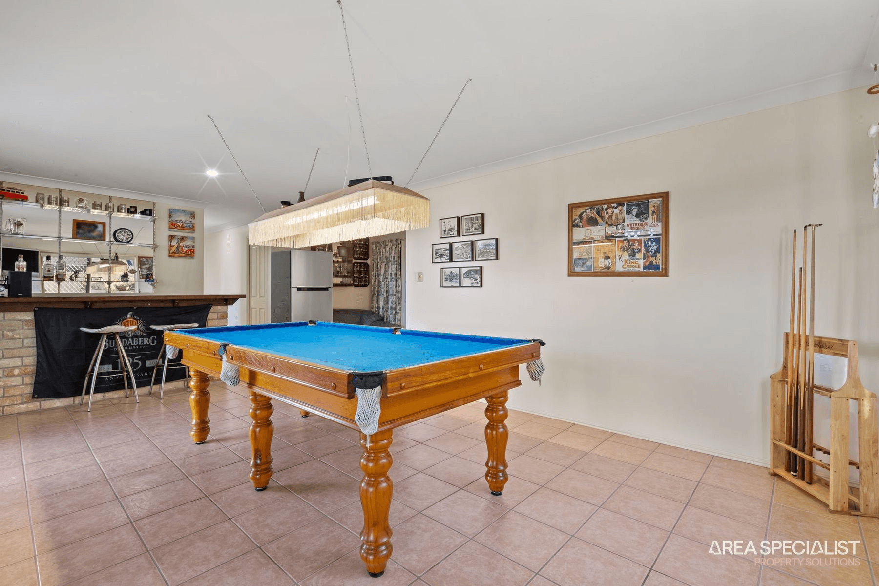 33 Esplanade, Jacobs Well, QLD 4208