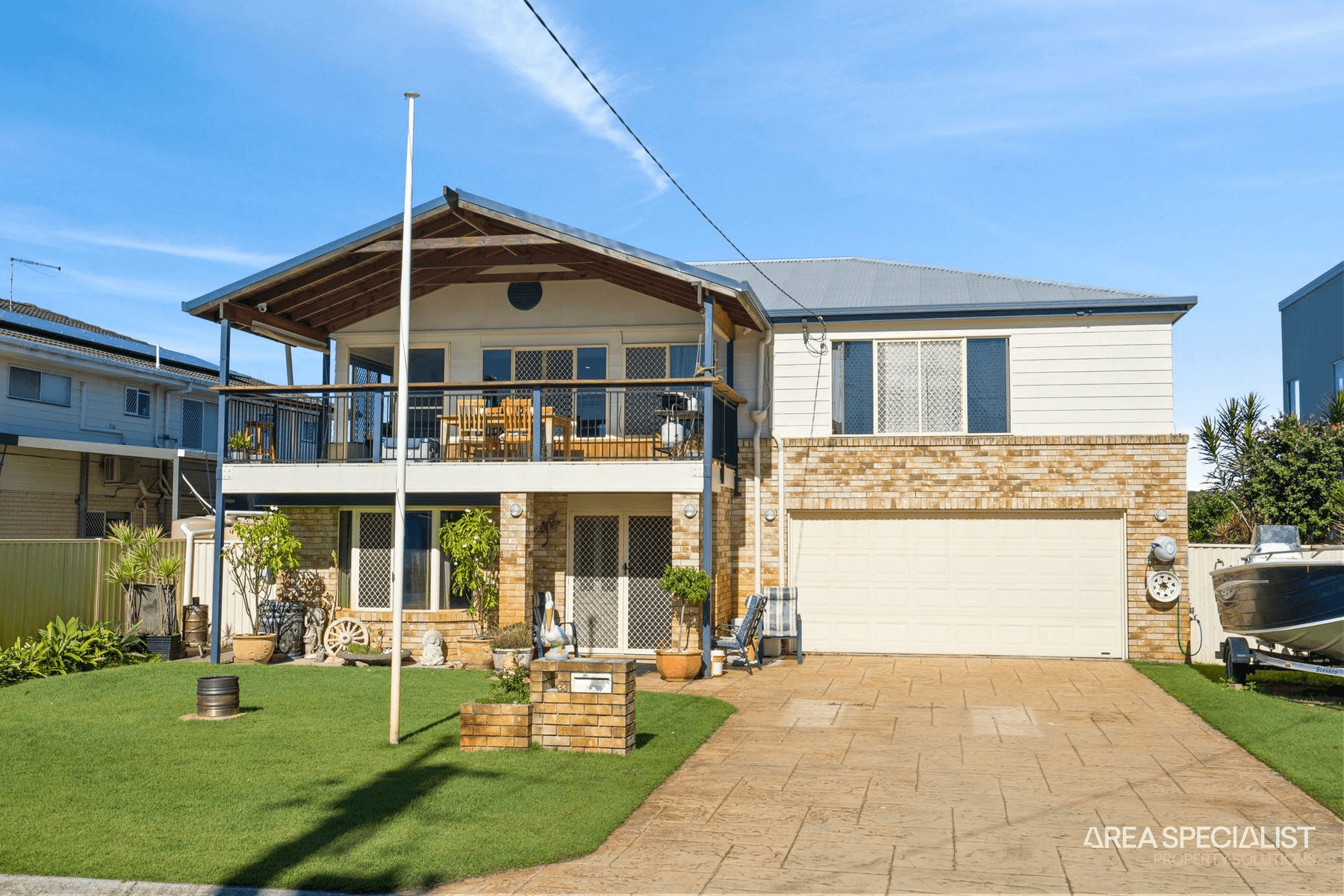 33 Esplanade, Jacobs Well, QLD 4208