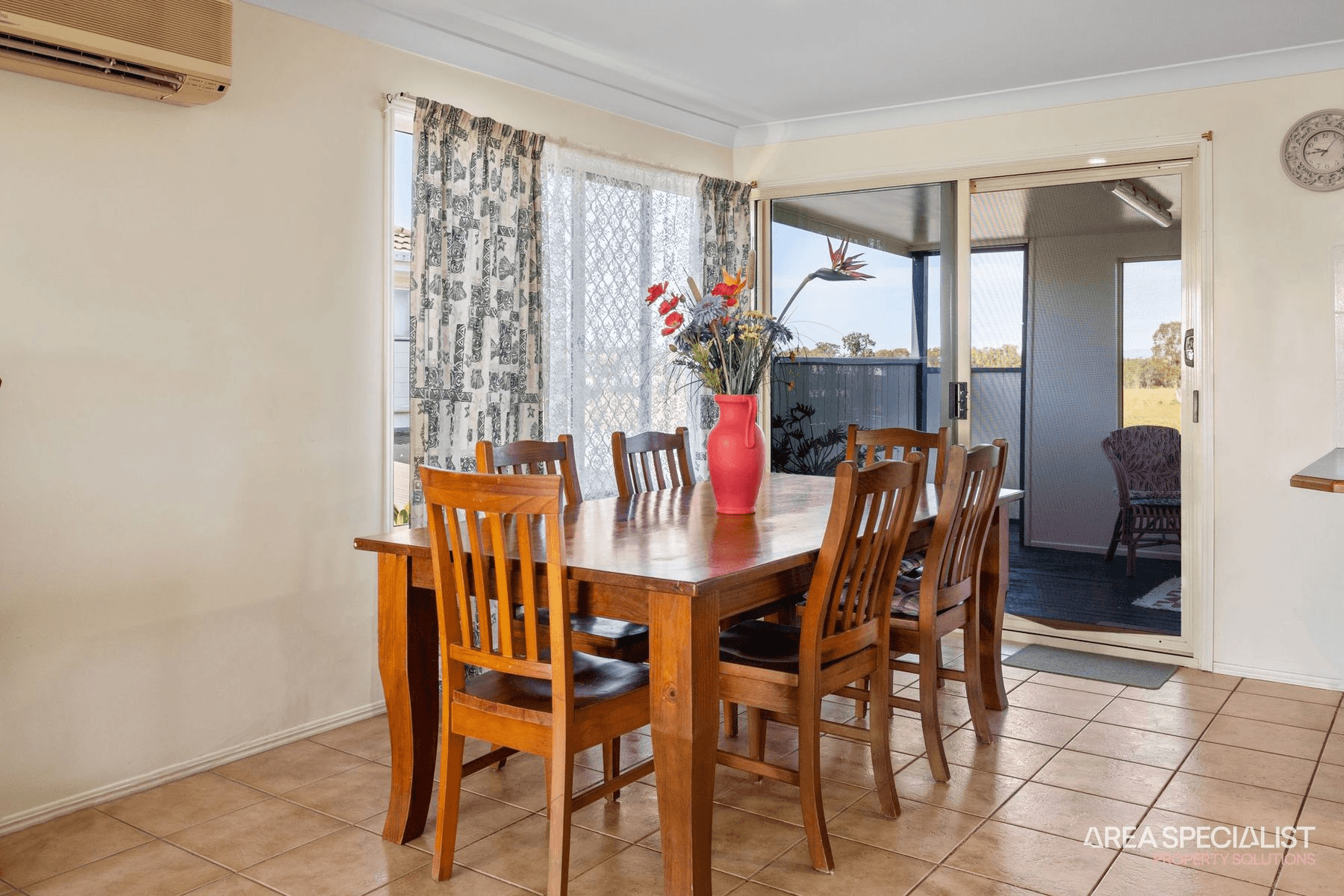 33 Esplanade, Jacobs Well, QLD 4208