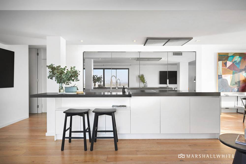 101/8-10  The Esplanade, St Kilda, VIC 3182