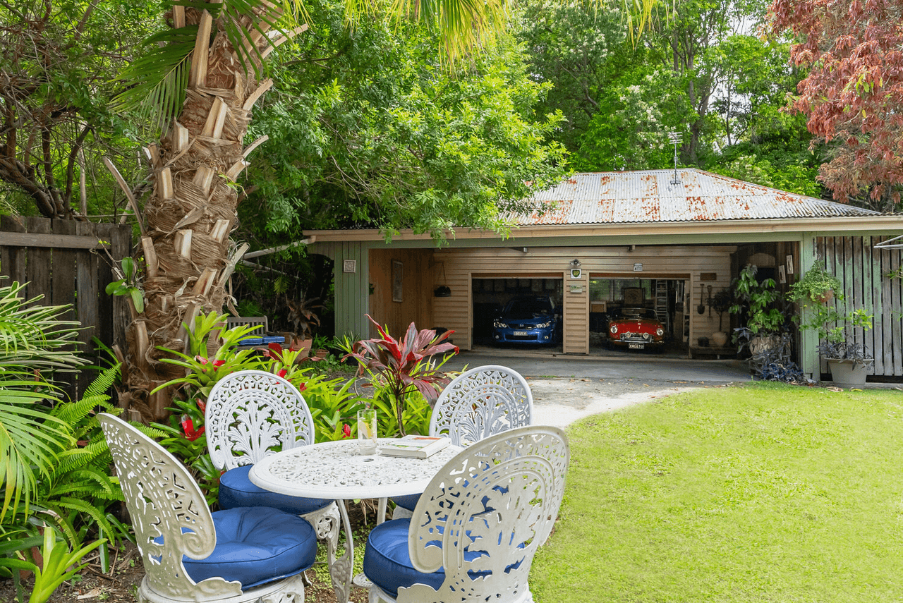 12 Donaldson Rd, Nambour, QLD 4560