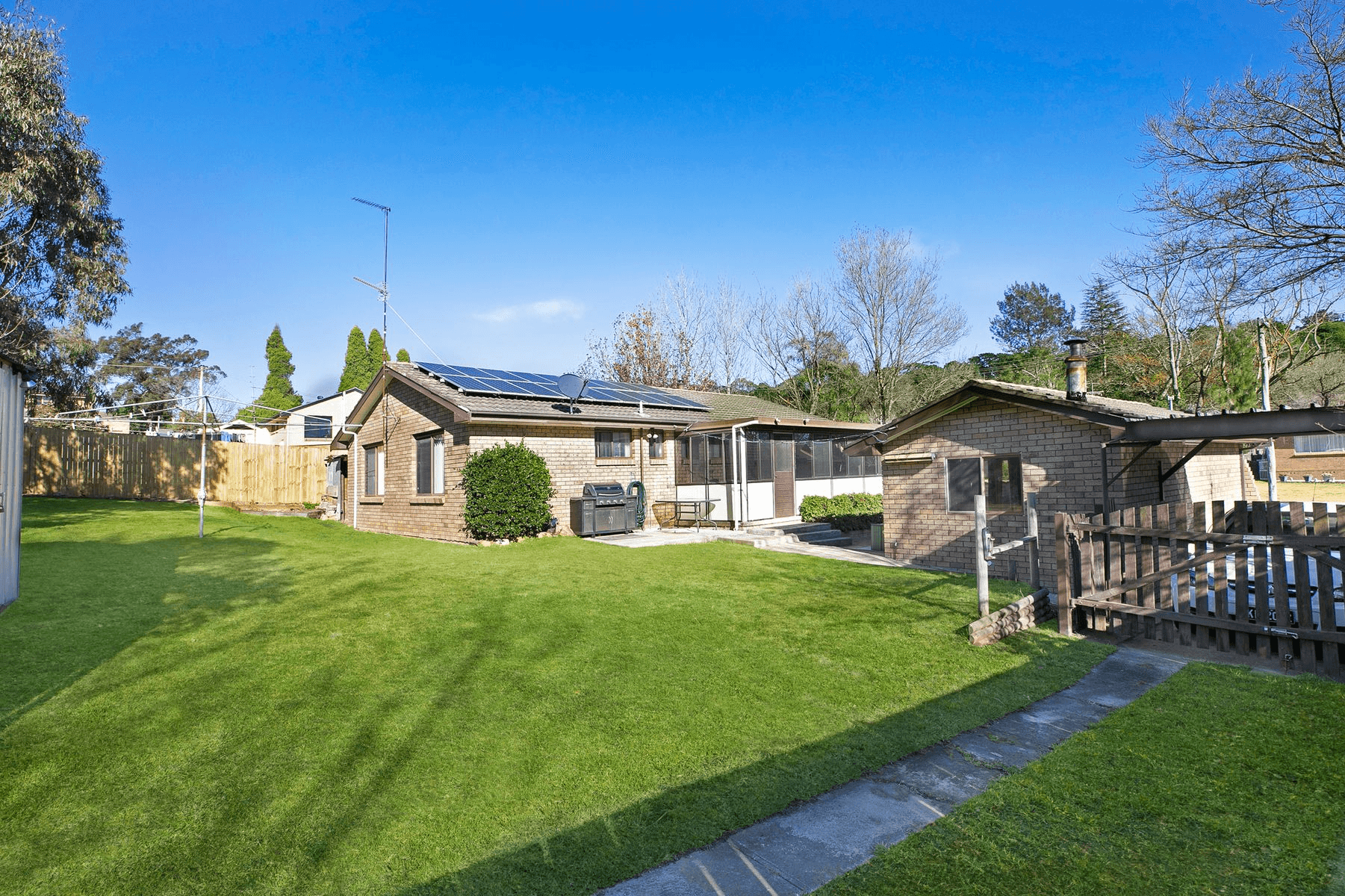 31 Merrett Drive, MOSS VALE, NSW 2577