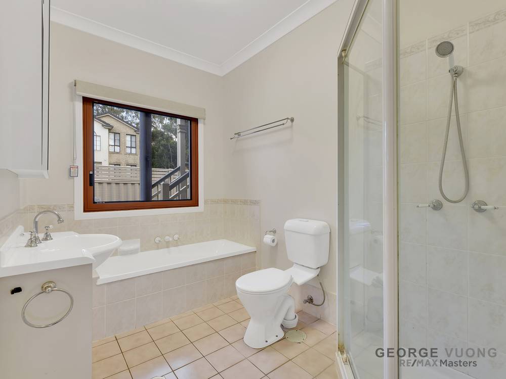 2 Bingeringo Pl, FOREST LAKE, QLD 4078