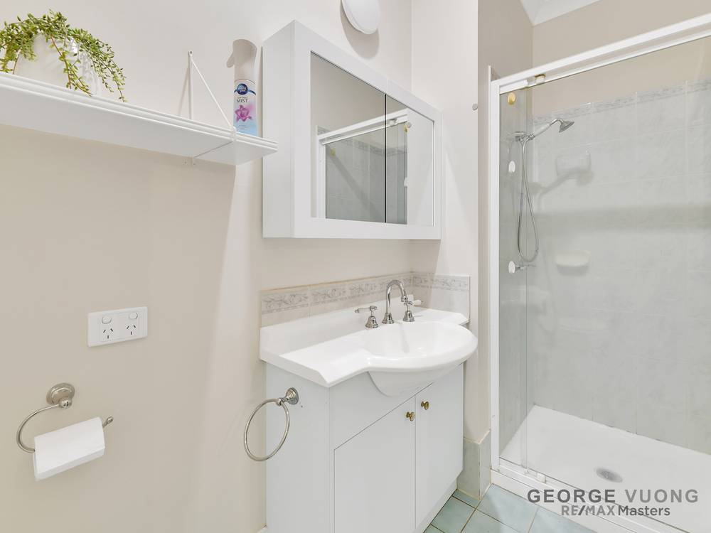 2 Bingeringo Pl, FOREST LAKE, QLD 4078