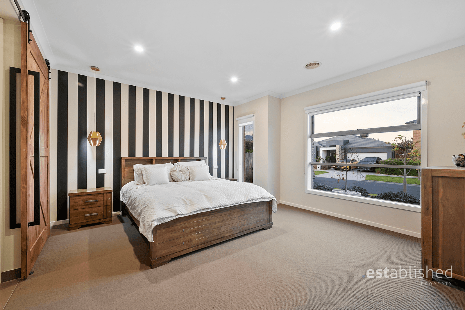 31 Liverpool Street, POINT COOK, VIC 3030