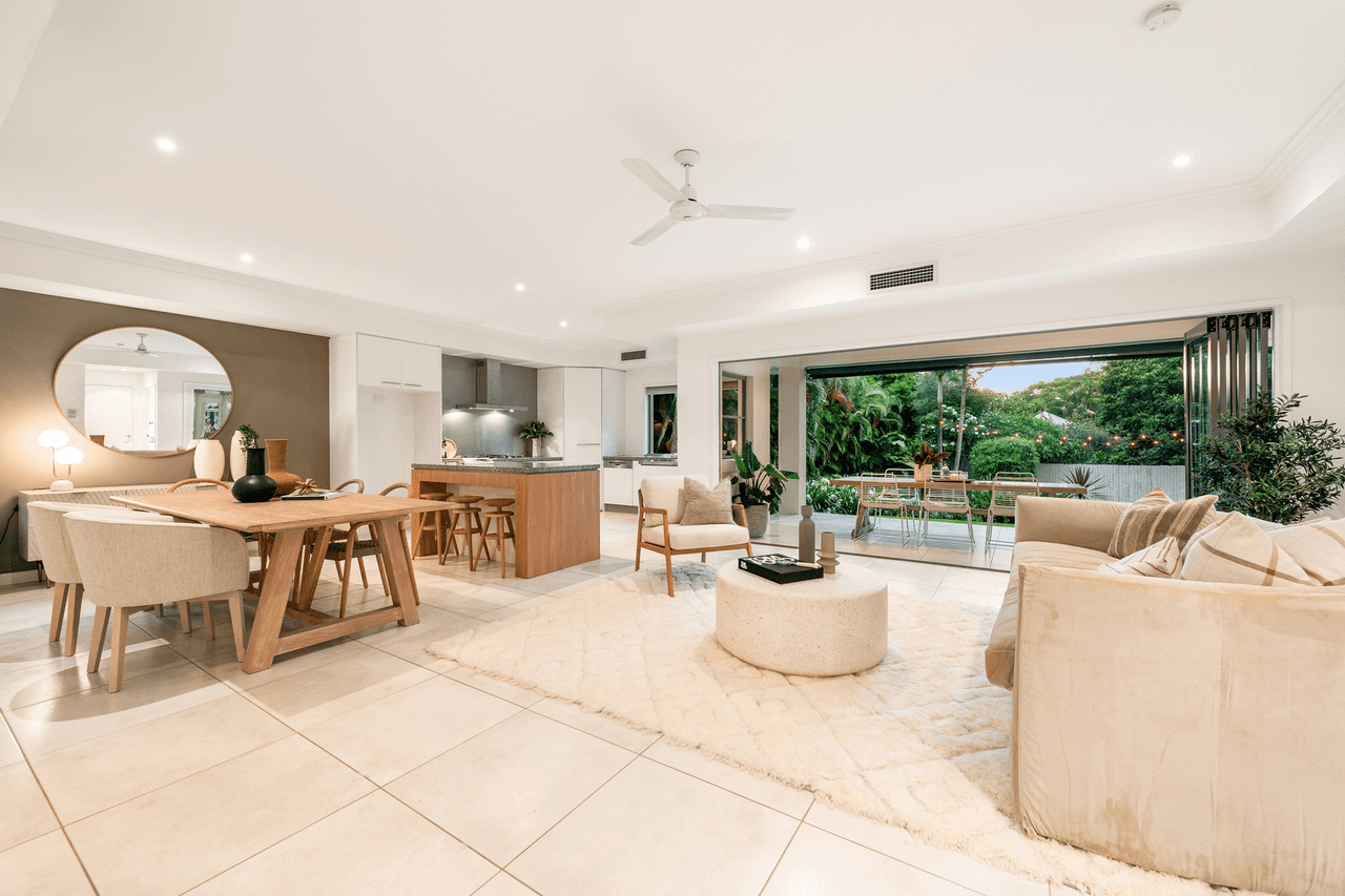57 Sirius Street, Coorparoo, QLD 4151