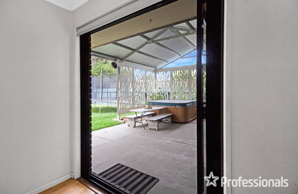 29 Graham Street, Lake Albert, NSW 2650
