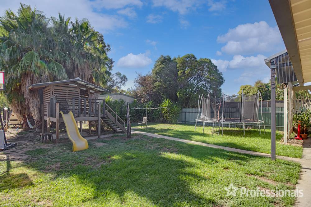 29 Graham Street, Lake Albert, NSW 2650