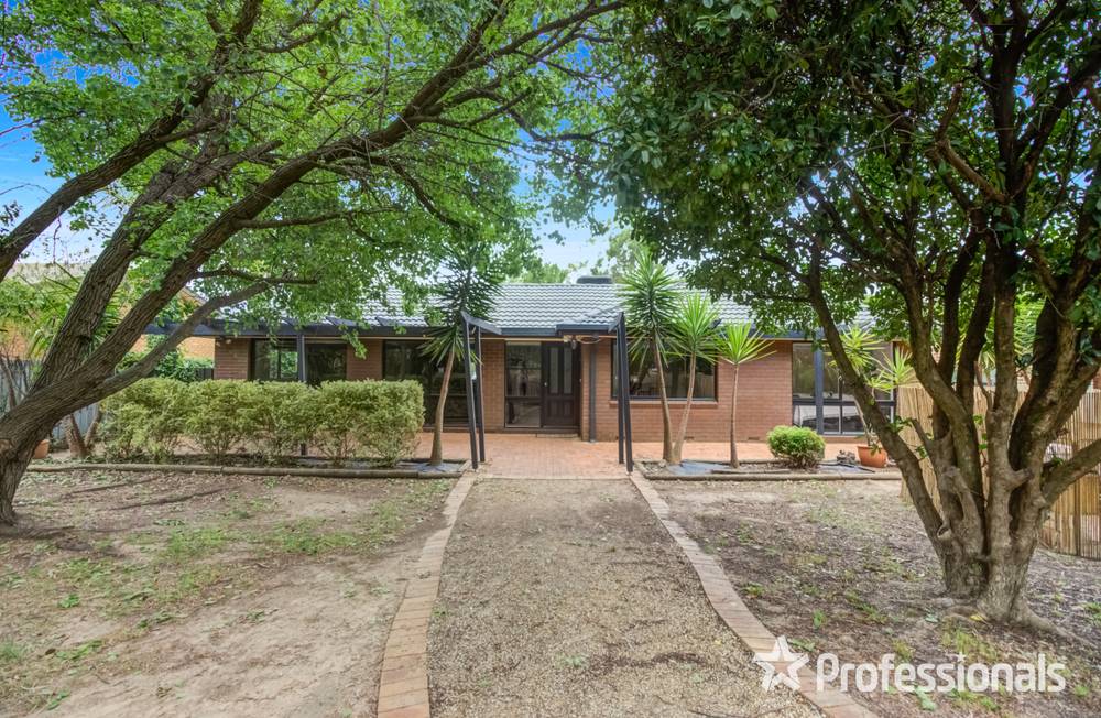 29 Graham Street, Lake Albert, NSW 2650