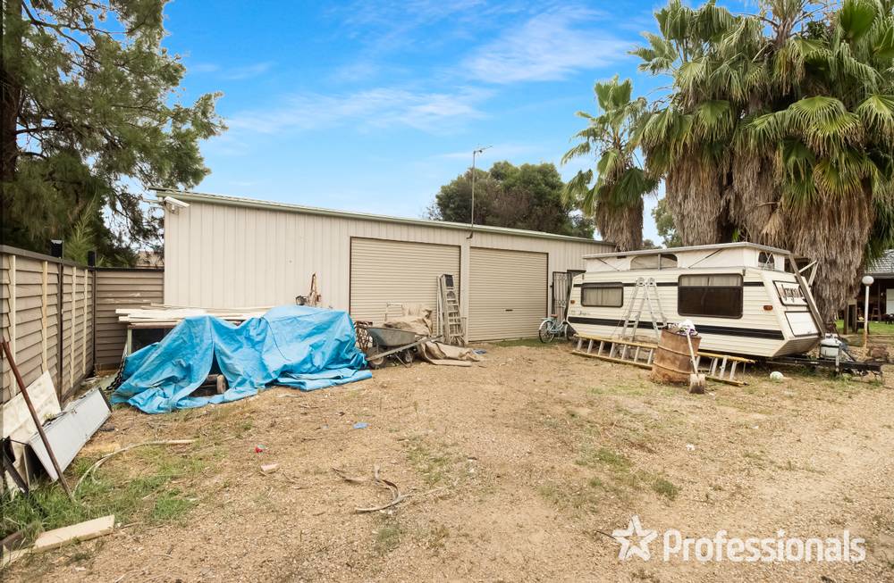 29 Graham Street, Lake Albert, NSW 2650