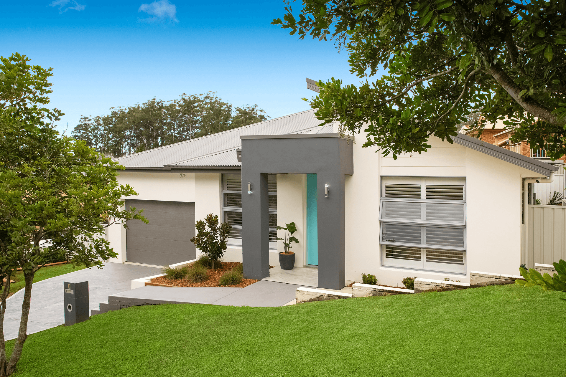 1 Hillgrove Close, Ourimbah, NSW 2258