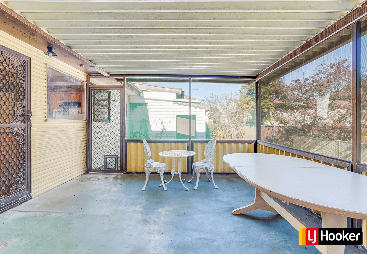 27 Hoddle Avenue, BRADBURY, NSW 2560