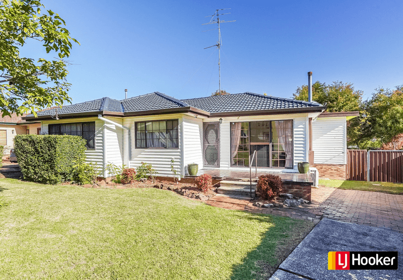 27 Hoddle Avenue, BRADBURY, NSW 2560