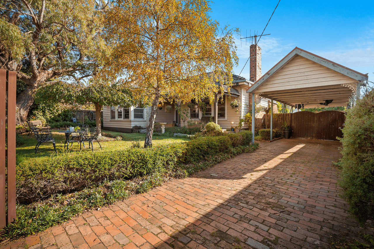 328 Church Street, HAMLYN HEIGHTS, VIC 3215