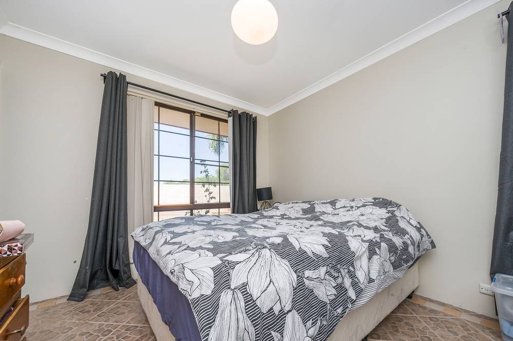 7 Sandpiper Close, BALLAJURA, WA 6066