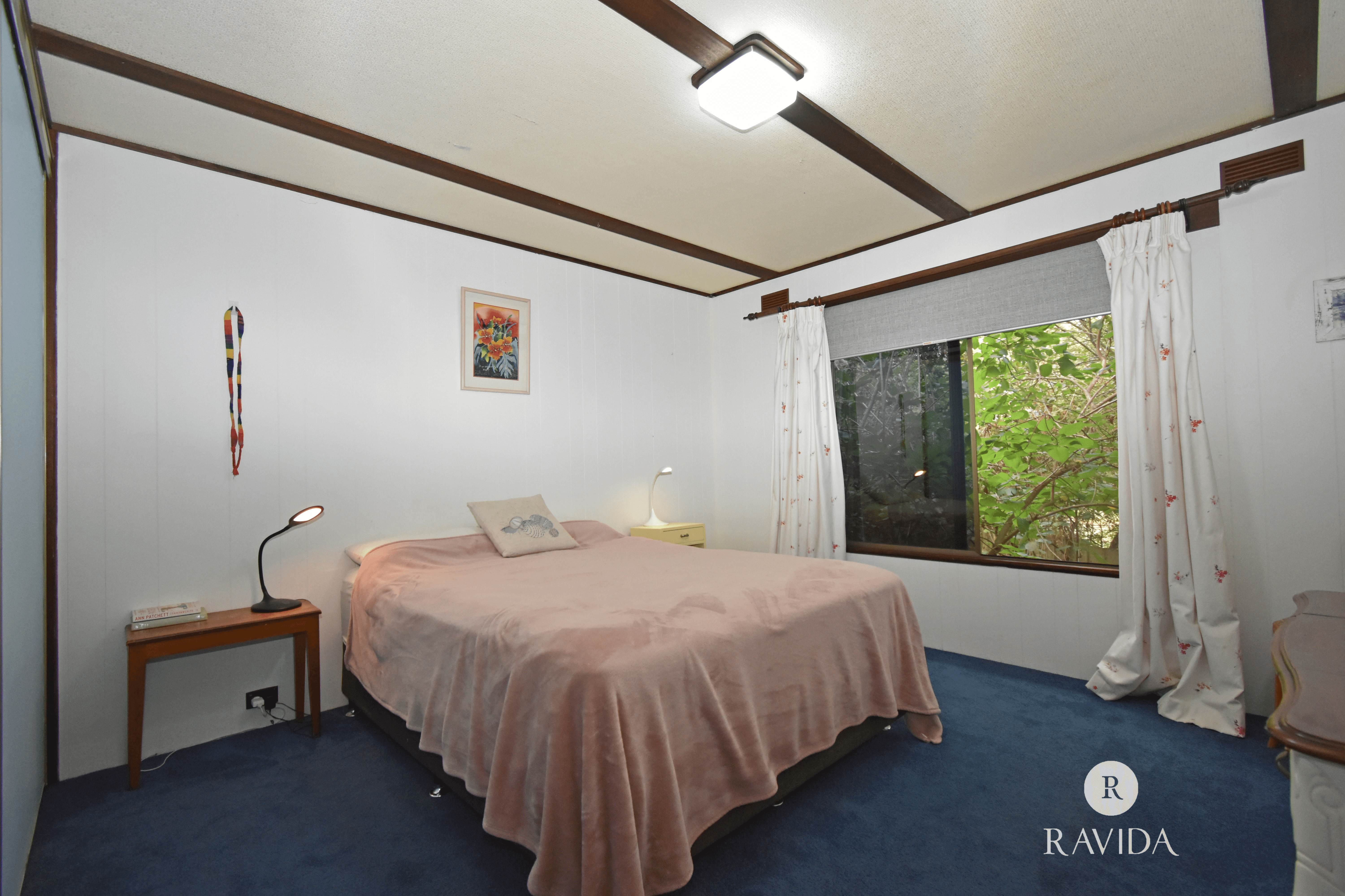 11 Hodge Street, BEECHWORTH, VIC 3747