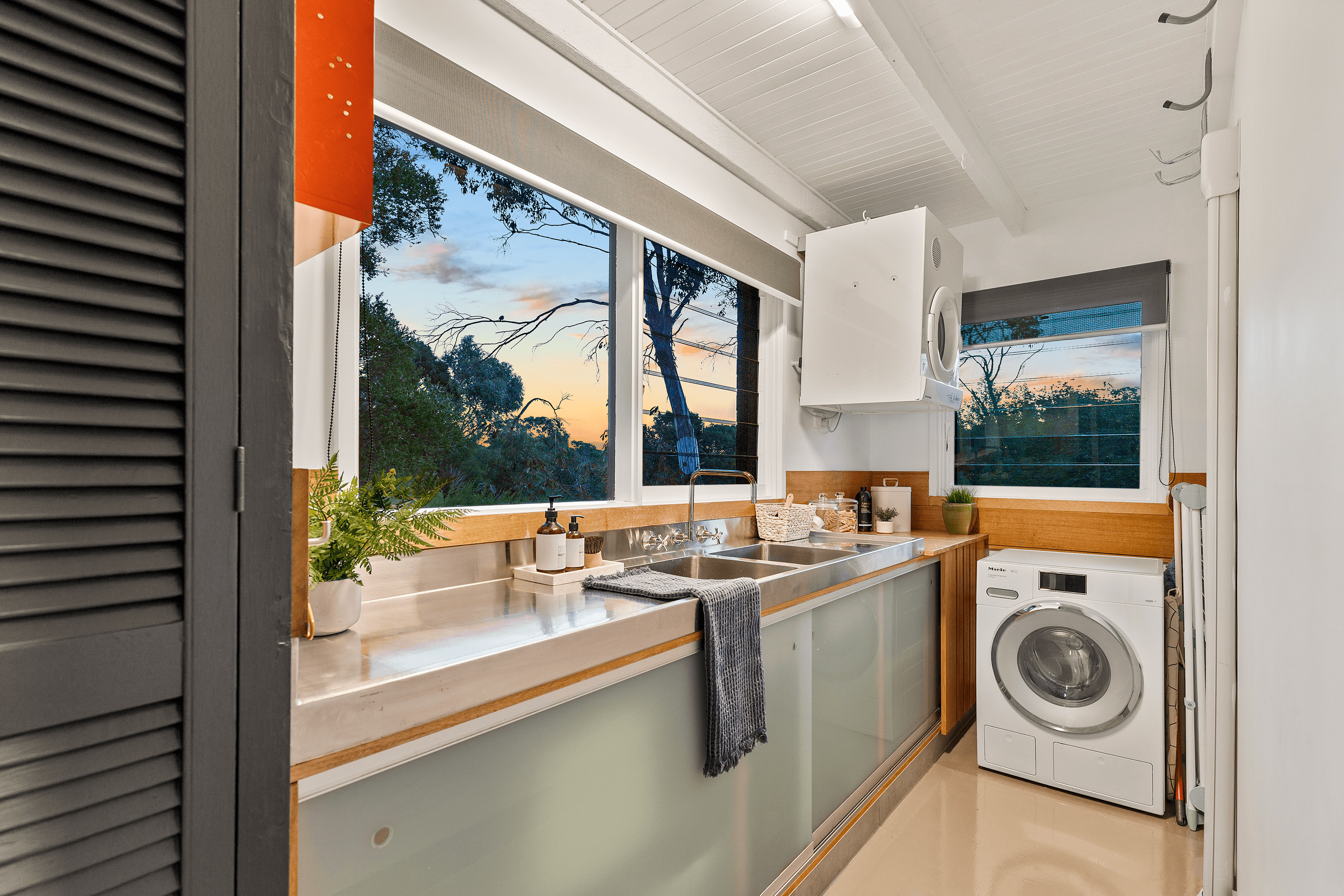 5 Camelot Court, MOUNT ELIZA, VIC 3930