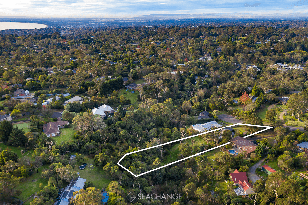 5 Camelot Court, MOUNT ELIZA, VIC 3930