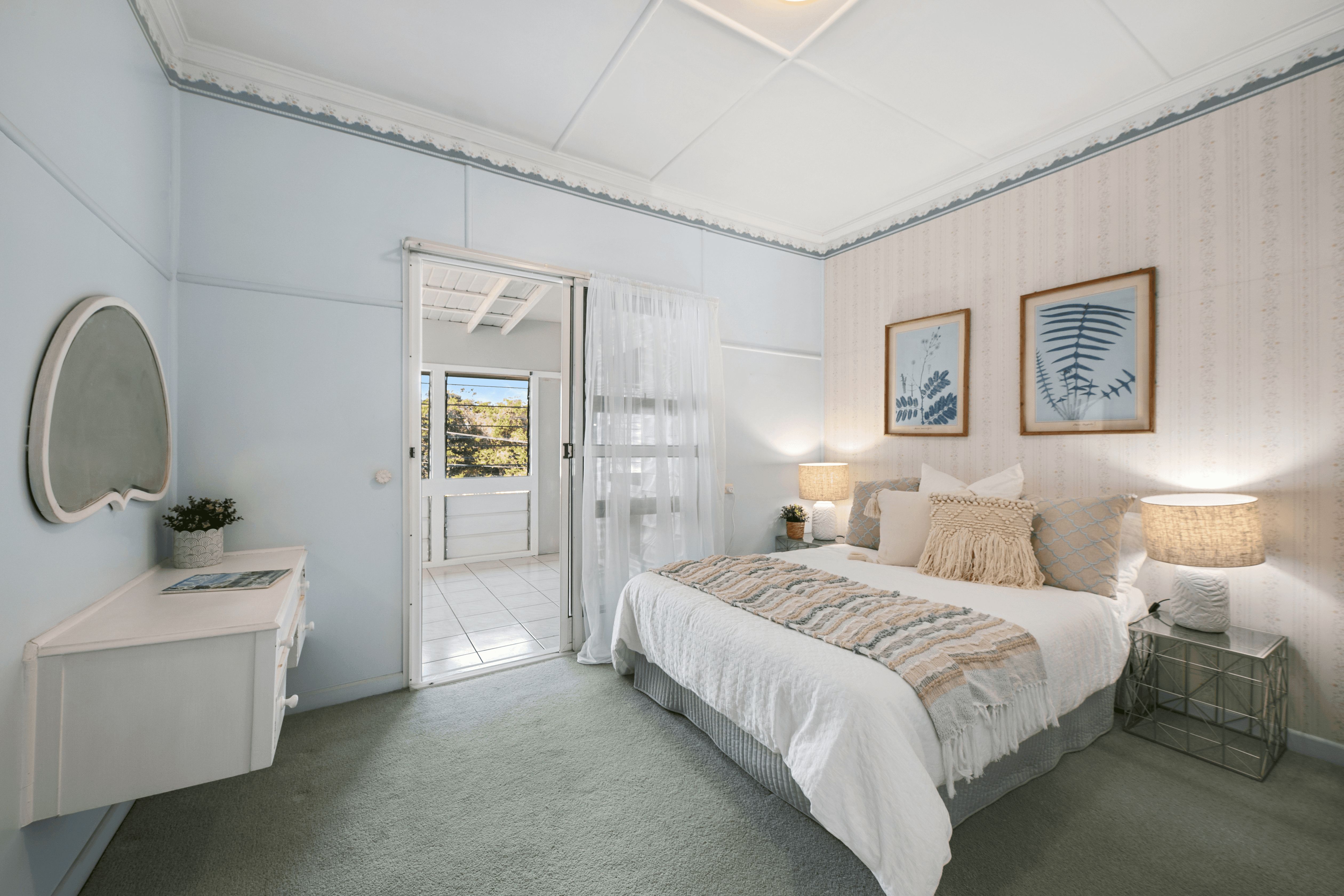 12 Aragon Street, INDOOROOPILLY, QLD 4068