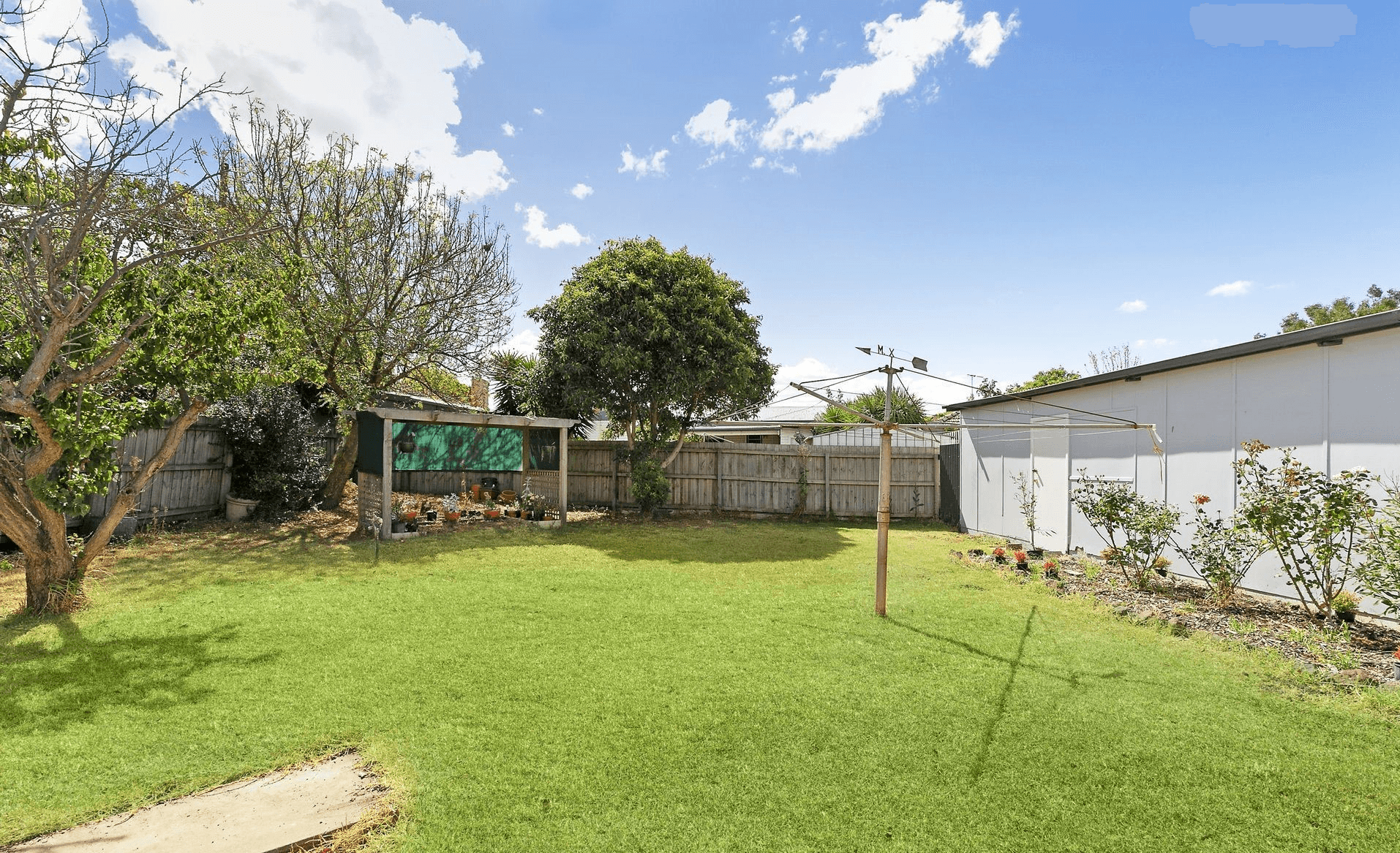 1 Cecil Court, Newcomb, VIC 3219