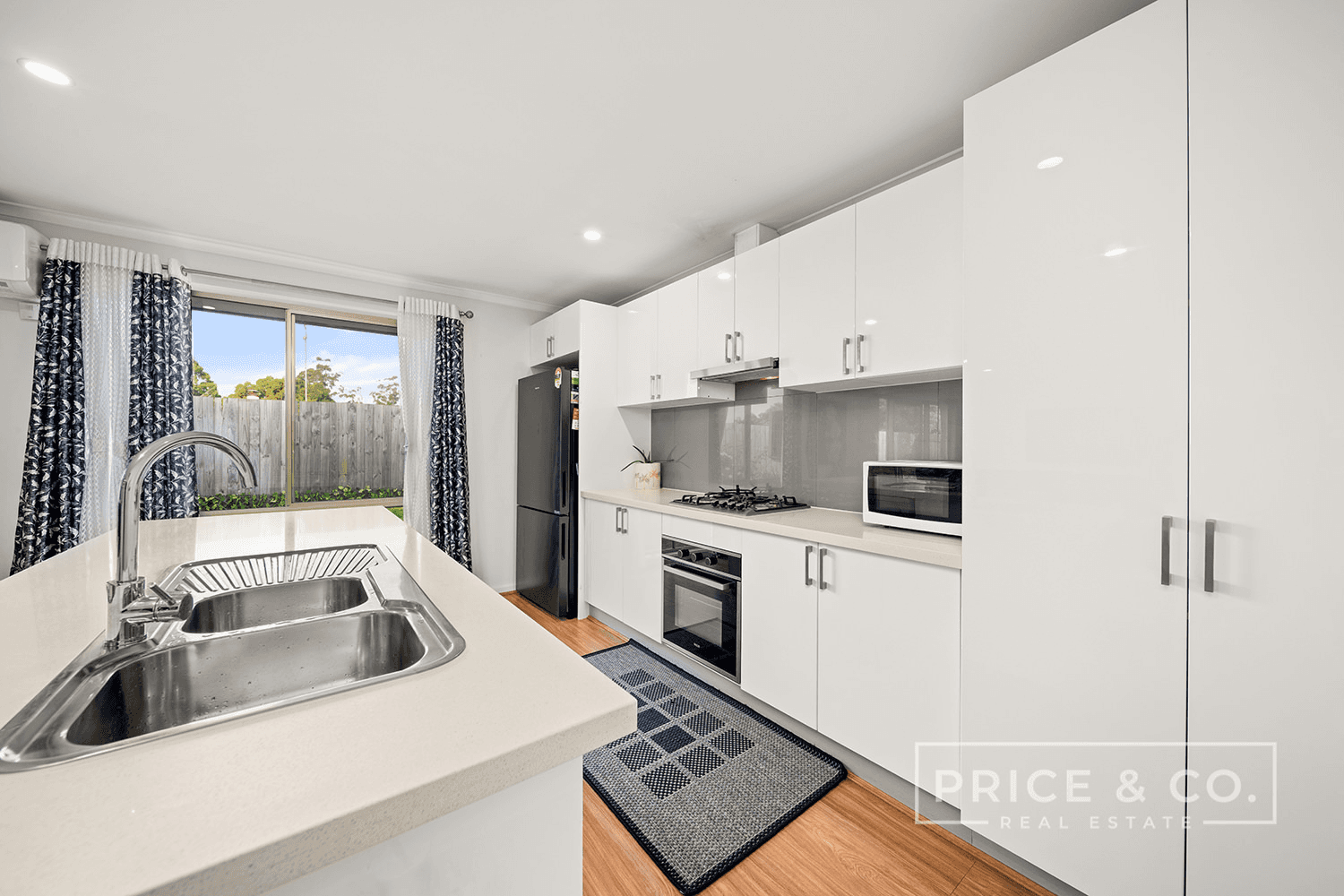 8/18 Main South Road, Drouin, VIC 3818