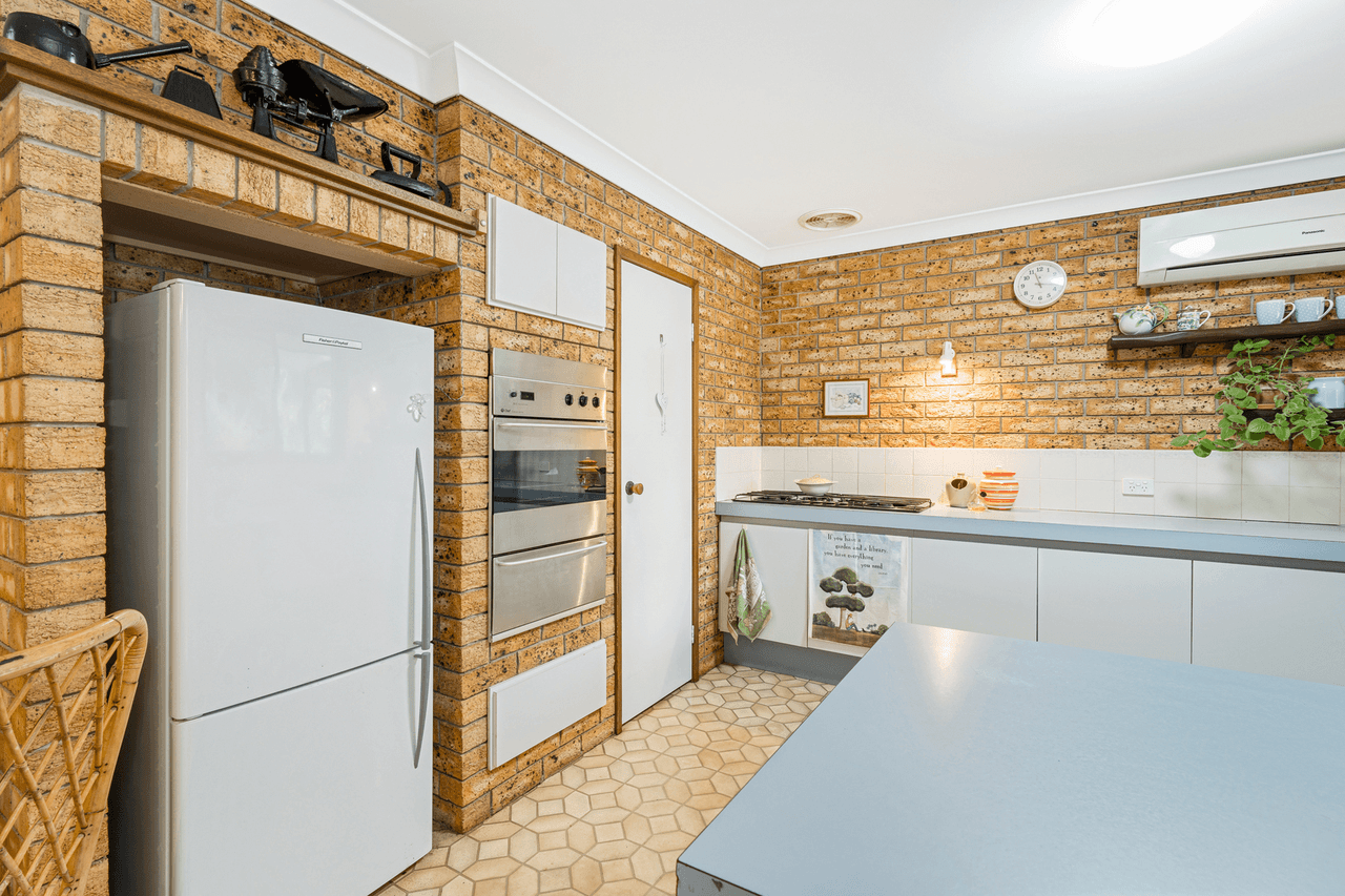 27 Fernbourne Road, Wellington Point, QLD 4160