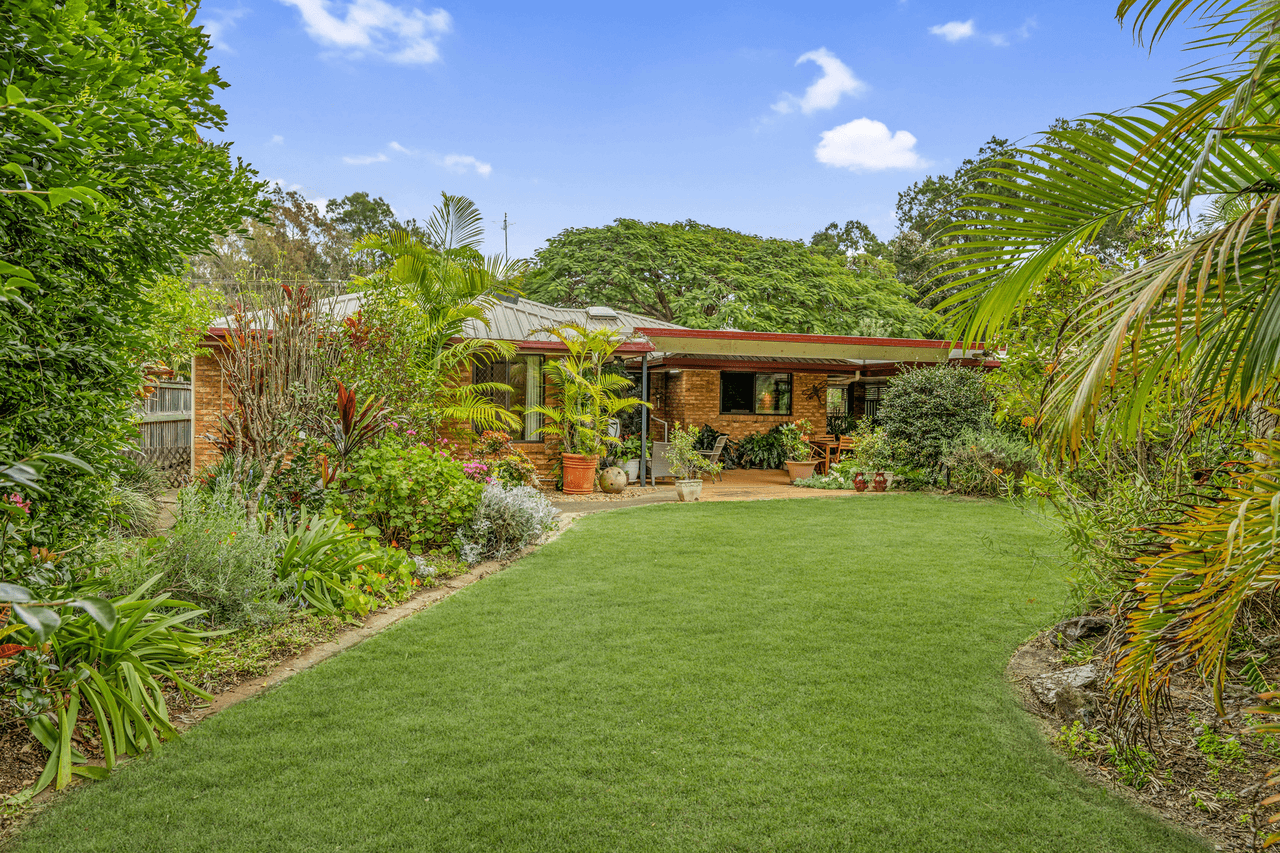 27 Fernbourne Road, Wellington Point, QLD 4160